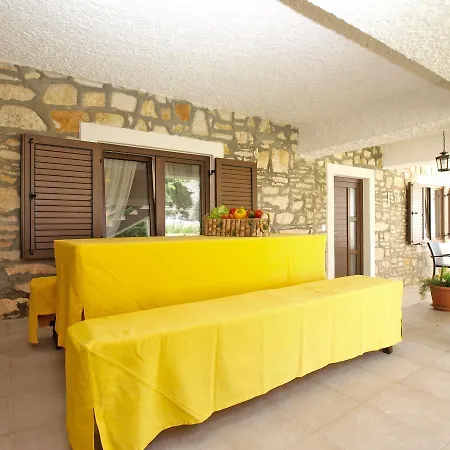 Apartmenst Slavica 1654 * Ližnjan