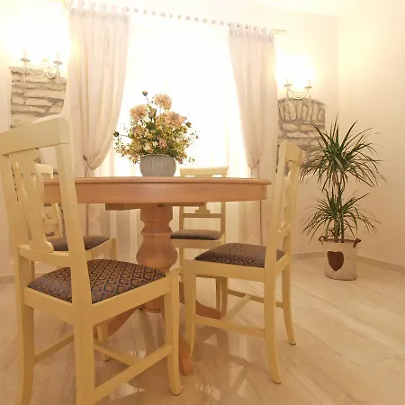 Apartment Apartmenst Slavica 1654 *